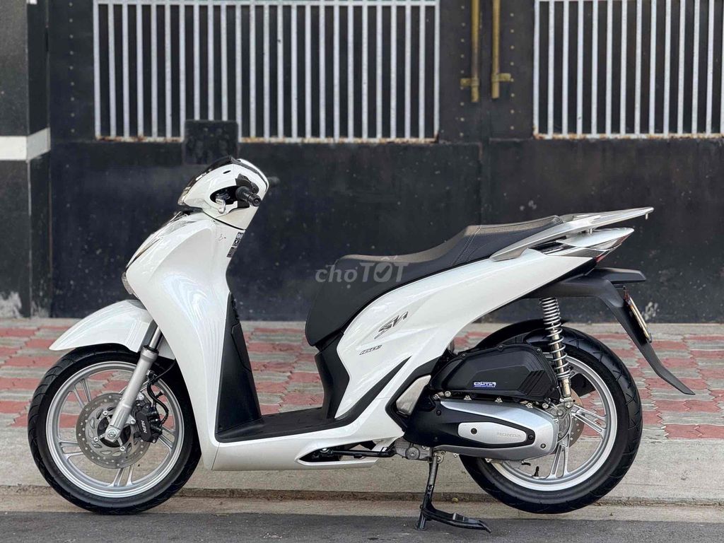 SH 160i 2024 TRẮNG LƯỚT ( CÓ ĐỔI XE GÓP ). Mua bán Xe máy tại Thành phố Thủ Đức Tp Hồ Chí Minh được đăng bởi Vũ Vũ hình 6