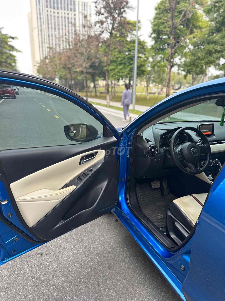 Mazda 2 2015 - 8 km nhập thái. Mua bán Ô tô tại Quận Nam Từ Liêm Hà Nội được đăng bởi nguyễn trần Nam hình 8