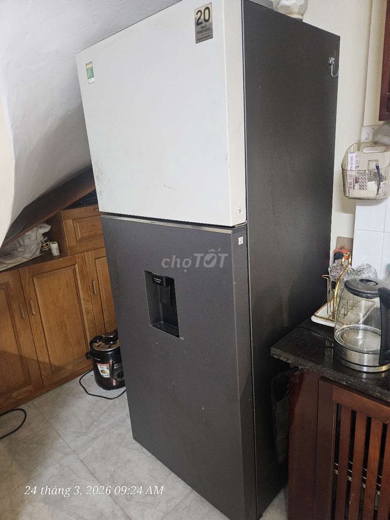 Tủ lạnh Samsung làm đá tự động. Mua bán Tủ lạnh tại Huyện Thạch Thất Hà Nội được đăng bởi ThucNguyen hình 1