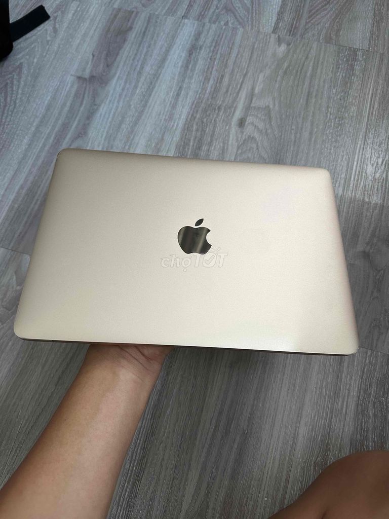 Apple Macbook Retina 12 inch 8GB/250GB Vàng. Mua bán Laptop tại Thành phố Thủ Đức Tp Hồ Chí Minh được đăng bởi Huỳnh Quốc Việt hình 1