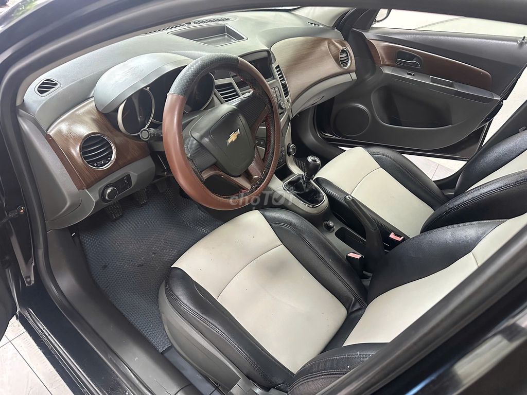 Chevrolet Cruze LS 2011 Số tay. Xe Đẹp Chính Chủ. Mua bán Ô tô tại Huyện Sóc Sơn Hà Nội được đăng bởi Salon Auto Đào Hằng hình 5