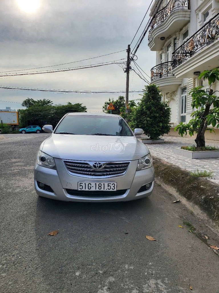 Toyota Camry 2007 LE 2.4 - 180000 km