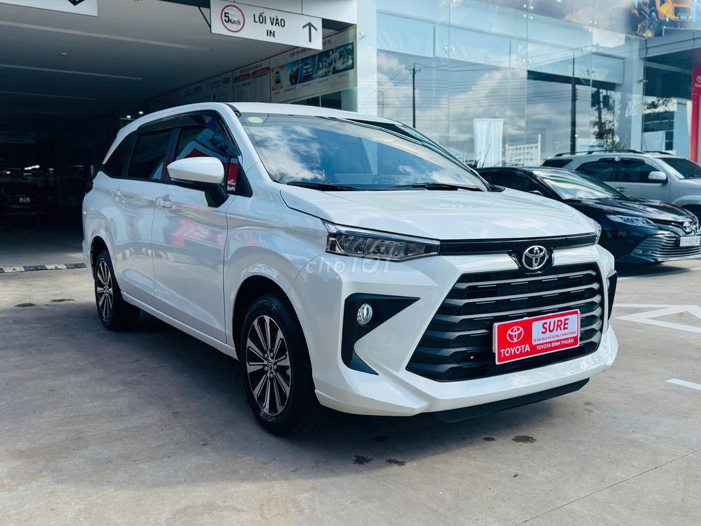 Toyota Avanza Premio 2025 photo 2