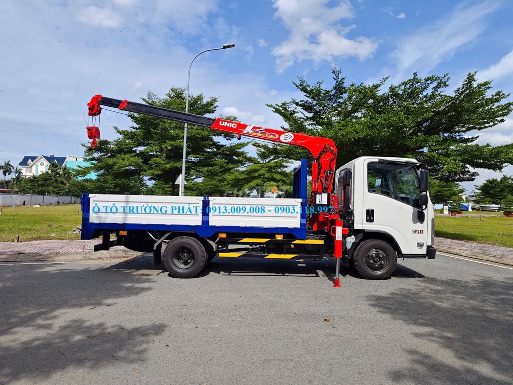 Bán Xe Isuzu 1.9Tấn Cẩu Unic230 thùng 3.8m nhỏ gọn. Mua bán Xe tải, xe ben tại Quận 12 Tp Hồ Chí Minh được đăng bởi Mr Thành hình 3