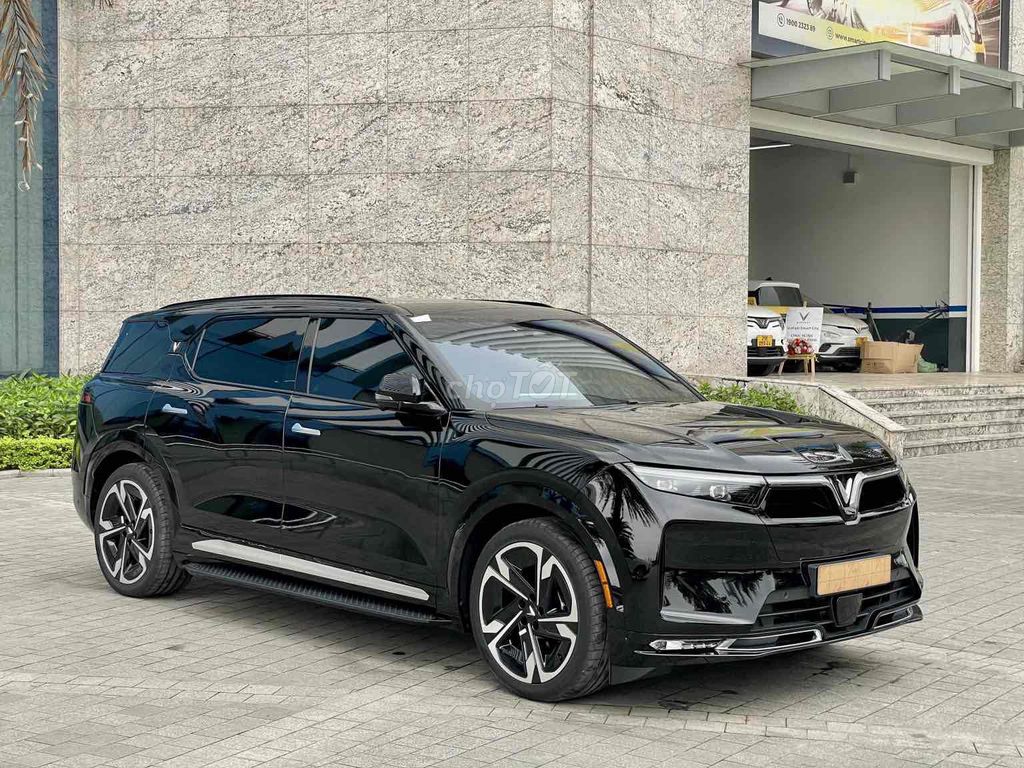 TRẢ TRƯỚC GẦN 200 TRIỆU NHẬN NGAY VF9. Mua bán Ô tô tại Quận 1 Tp Hồ Chí Minh được đăng bởi VINFAST SÀI GÒN  hình 3