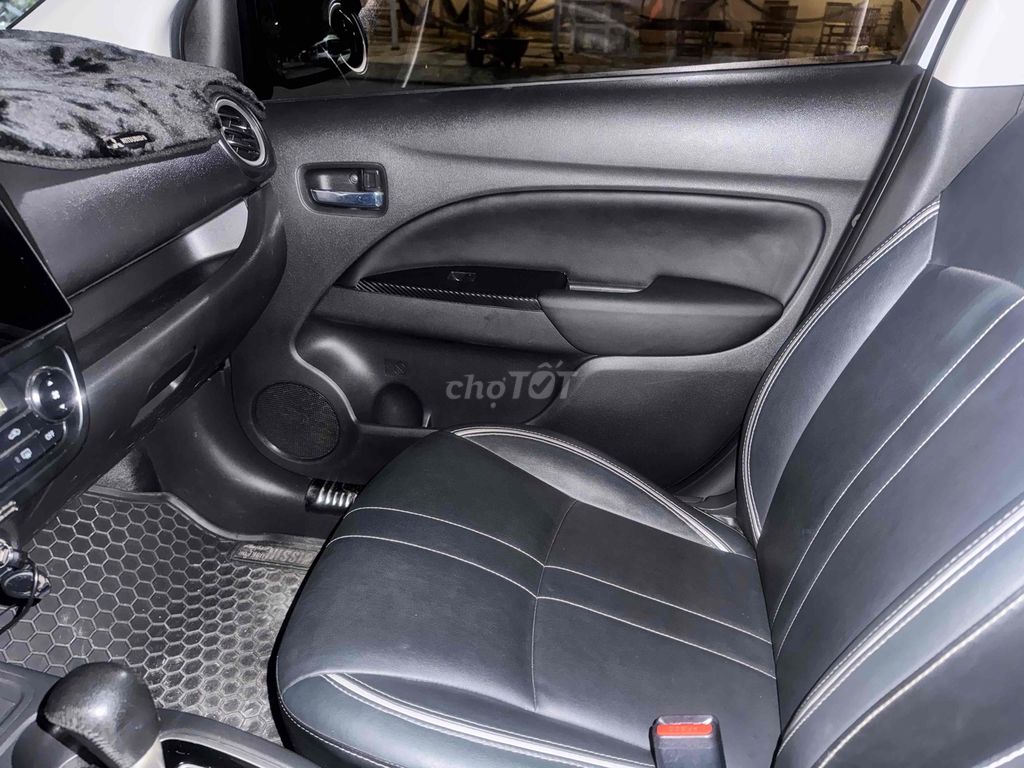 Mitsubishi Attrage CVT Premium Trắng 80.000km. Mua bán Ô tô tại Thành phố Rạch Giá Kiên Giang được đăng bởi 123456789  hình 7