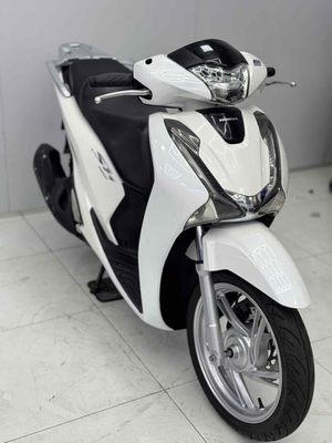 Honda SH150 Trắng Đã sử dụng