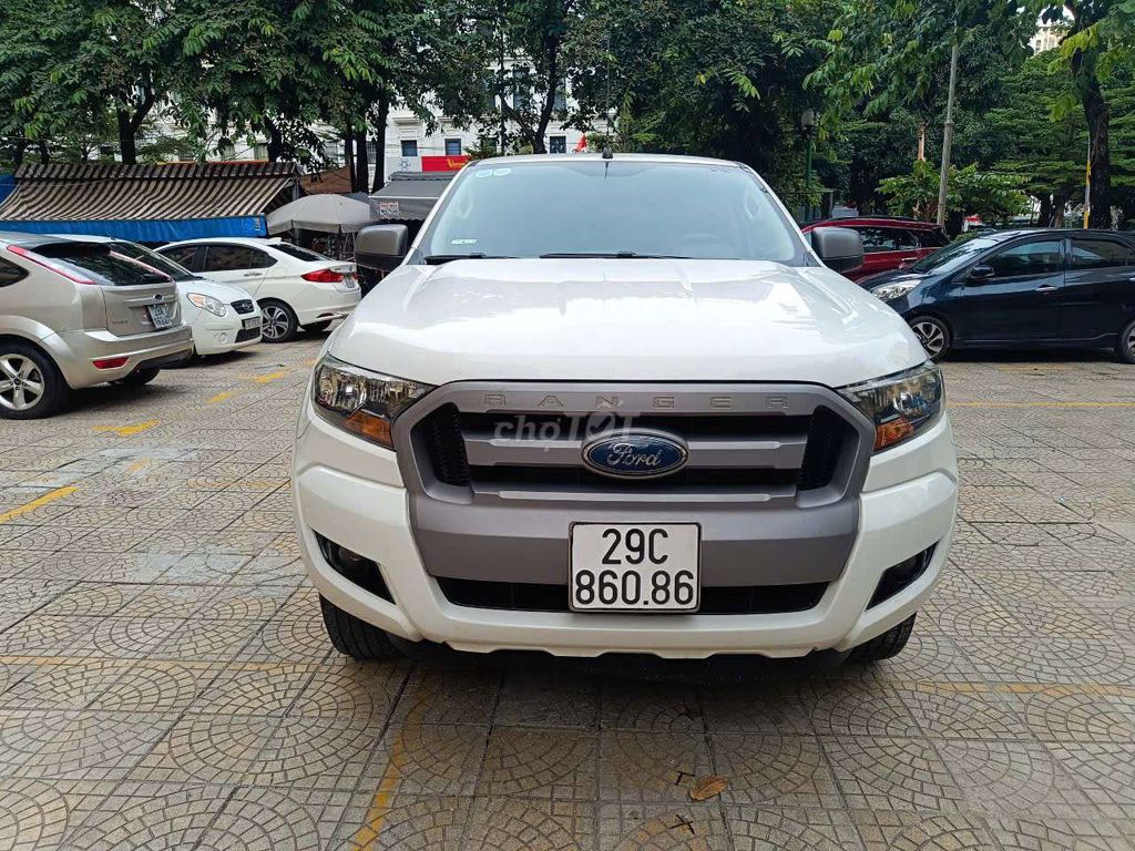 Ranger 2017 XLS 2.2L 4x2 AT - 12000 km. Mua bán Ô tô tại Quận Cầu Giấy Hà Nội được đăng bởi Hà Châu Tuyền hình 2