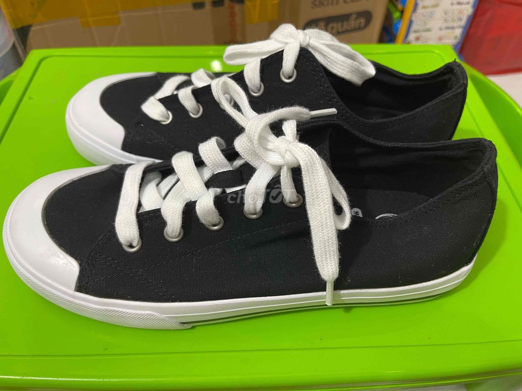 NEW Giày unisex Wonder Nation nam nữ size 36-37. Mua bán Giày dép tại Quận 10 Tp Hồ Chí Minh được đăng bởi Góc pass đồ auth hình 1
