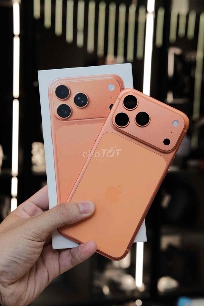 iPhone 17 Pro Max 256GB Vàng đẹp 98.5%. Mua bán Điện thoại tại Quận Bình Thạnh Tp Hồ Chí Minh được đăng bởi Vân Anh 2Tech House hình 1