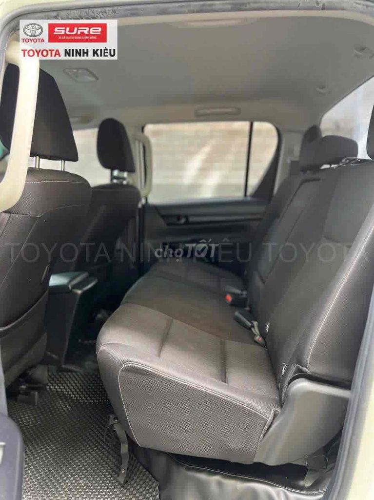 Toyota Hilux 2021 2.4E 4x2 AT - 50000 km. Mua bán Ô tô tại Quận Ninh Kiều Cần Thơ được đăng bởi Lâm Ngọc Tú hình 10