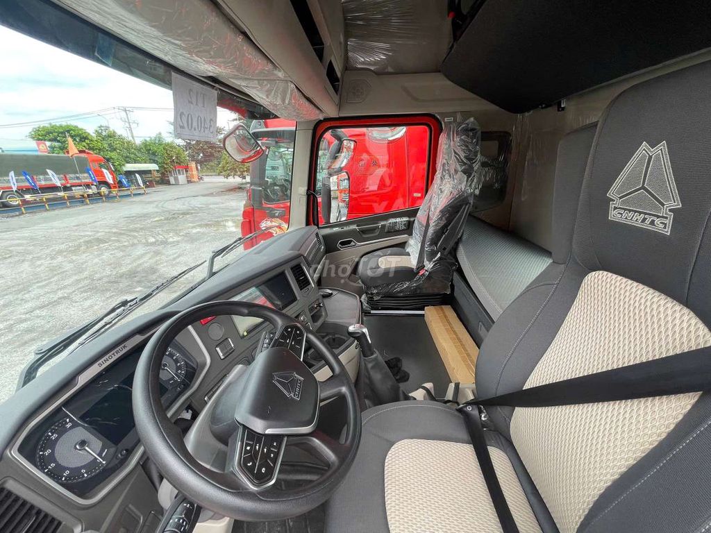 Xe howo 4 chân MAX  Mui Bạt 350hp & 400hp. Mua bán Xe tải, xe ben tại Thành phố Biên Hòa Đồng Nai được đăng bởi Howo vimid hình 17