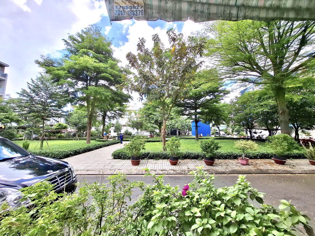 Аренда · 4 комн. · 68 м² · Quận 8, ул. Đường Bông Sao