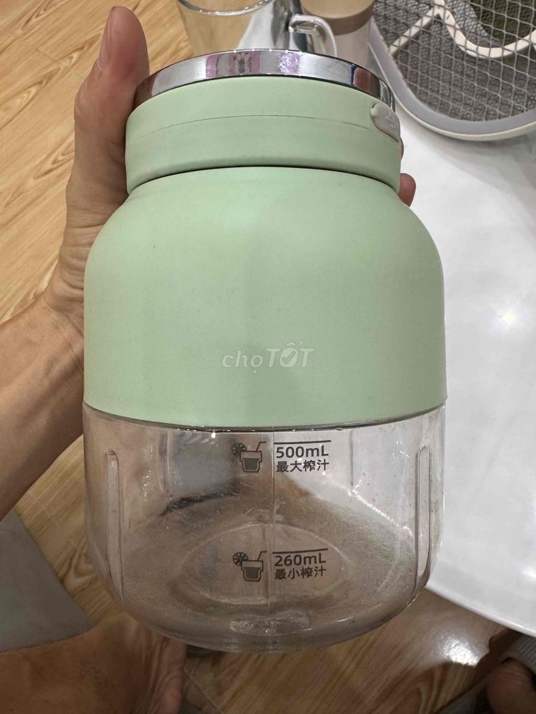 Máy xay sinh tố Xanh lá 500ml. Mua bán Bếp, lò, đồ điện nhà bếp tại Thành phố Thủ Dầu Một Bình Dương được đăng bởi Mr Truong hình 1
