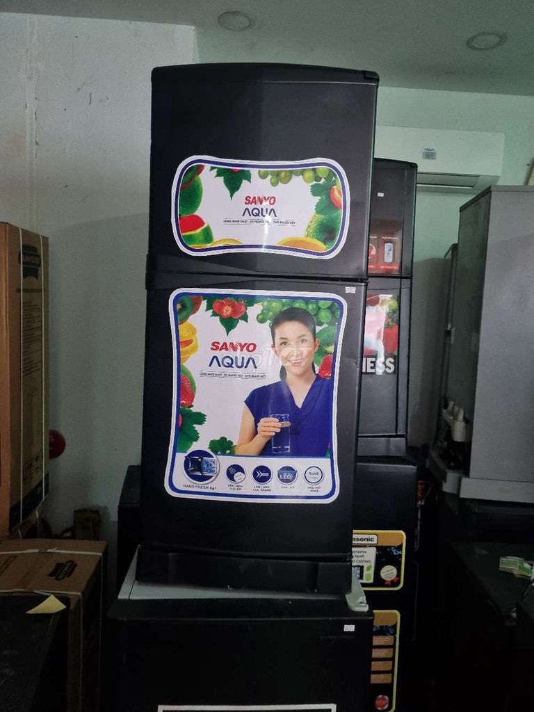 Thanh lý tủ lạnh Sanyo 120L zin ko bám tuyết. Mua bán Tủ lạnh tại Quận Bình Tân Tp Hồ Chí Minh được đăng bởi Quí Vũ Official hình 1