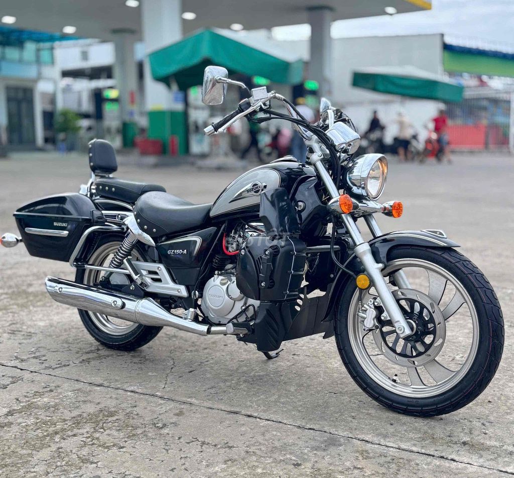 Suzuki GZ150A FI 8000KM черный, номера Сайгона, 1 хозяин, отличное состояние