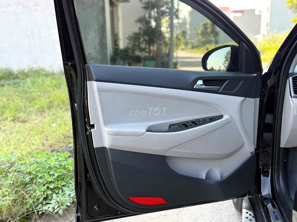 Hyundai Tucson 2016 2.0 ATH - 90000 km. Mua bán Ô tô tại Huyện Gia Lộc Hải Dương được đăng bởi Nhất Tín Ô Tô Hải Dương hình 10