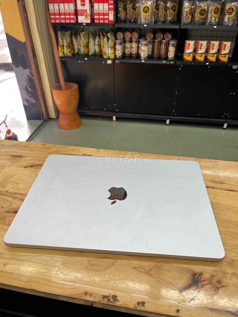 MacBook Air M4 15 inch 2025 - Mới 99%, pin 100%. Mua bán Laptop tại Thành phố Buôn Ma Thuột Đắk Lắk được đăng bởi Hoàng Huy Tóng hình 1