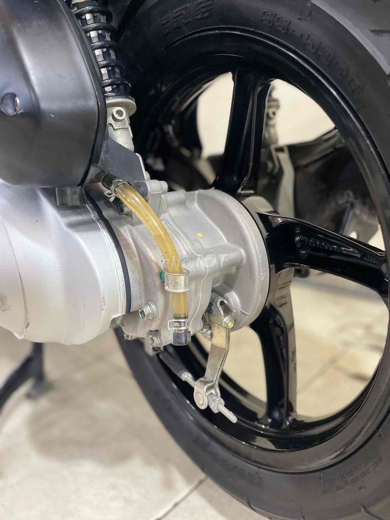 SH Ý 125cc xe lên áo 2012 9 chủ sang tên bstp. Mua bán Xe máy tại Quận 12 Tp Hồ Chí Minh được đăng bởi minh luân  hình 7