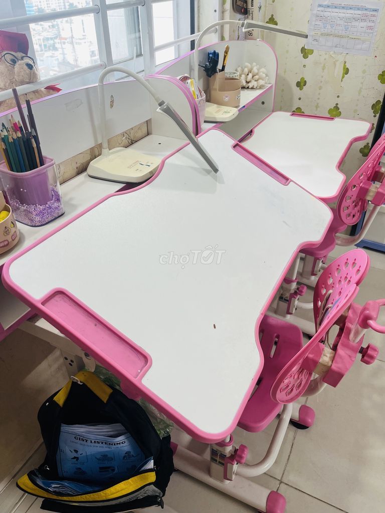 Bộ bàn ghế học sinh Dergo. Mua bán Bàn ghế tại Quận Tân Phú Tp Hồ Chí Minh được đăng bởi Quynh Trang hình 1