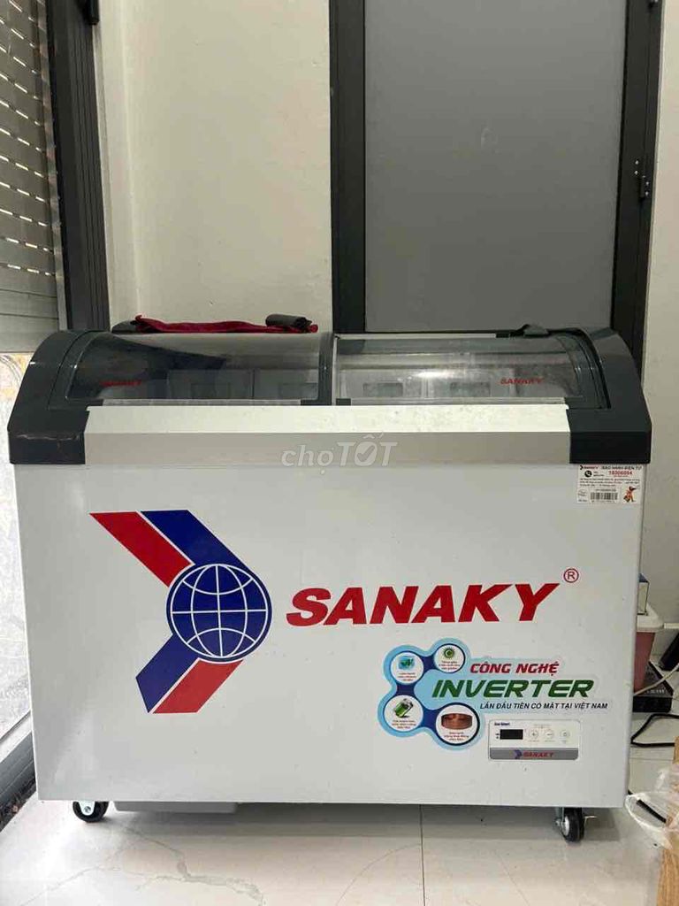 Tủ đông Sanaky Inverter Trắng. Mua bán Tủ lạnh tại Quận Tân Phú Tp Hồ Chí Minh được đăng bởi Trang Minh Le hình 1