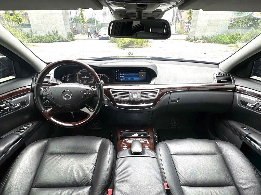 Mercedes Benz S300L sx 2011 màu đen siêu đẹp hiêm. Mua bán Ô tô tại Quận Cầu Giấy Hà Nội được đăng bởi Cao Quý hình 7