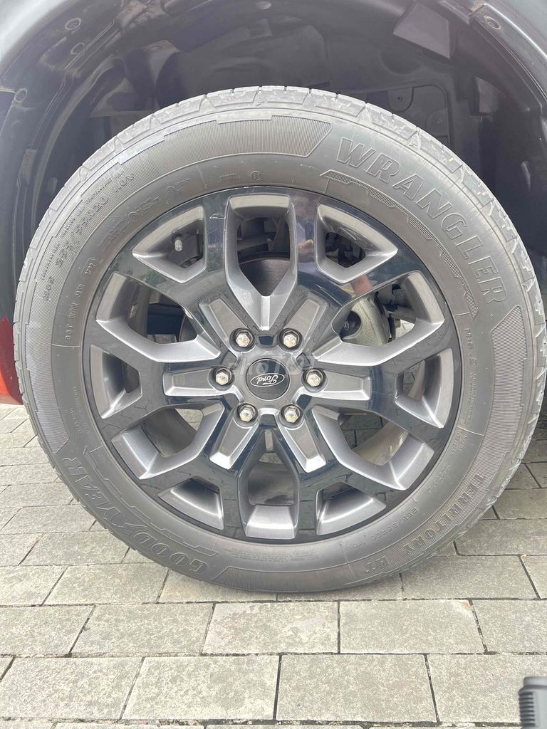 Ford Everest 2022 Bi-Turbo 2.0L 4x4 AT - 3900. Mua bán Ô tô tại Thành phố Thủ Đức Tp Hồ Chí Minh được đăng bởi XE LƯỚT SÀI GÒN hình 6