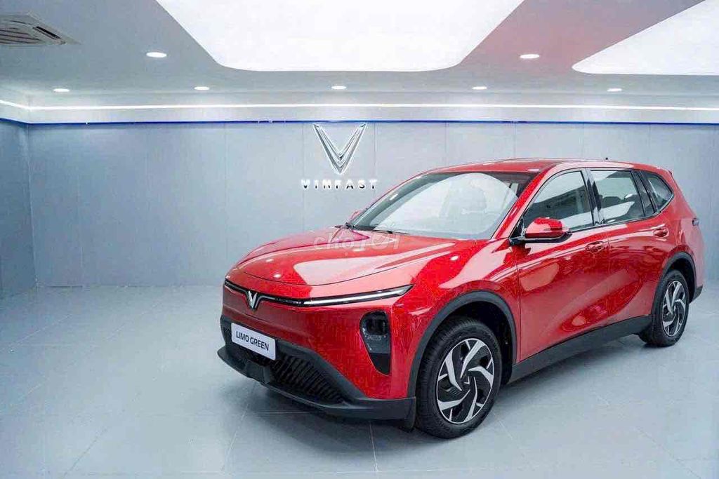 VinFast Limo Green 2025. Mua bán Ô tô tại Quận 5 Tp Hồ Chí Minh được đăng bởi Đỗ Thị Lệ Xuân hình 2