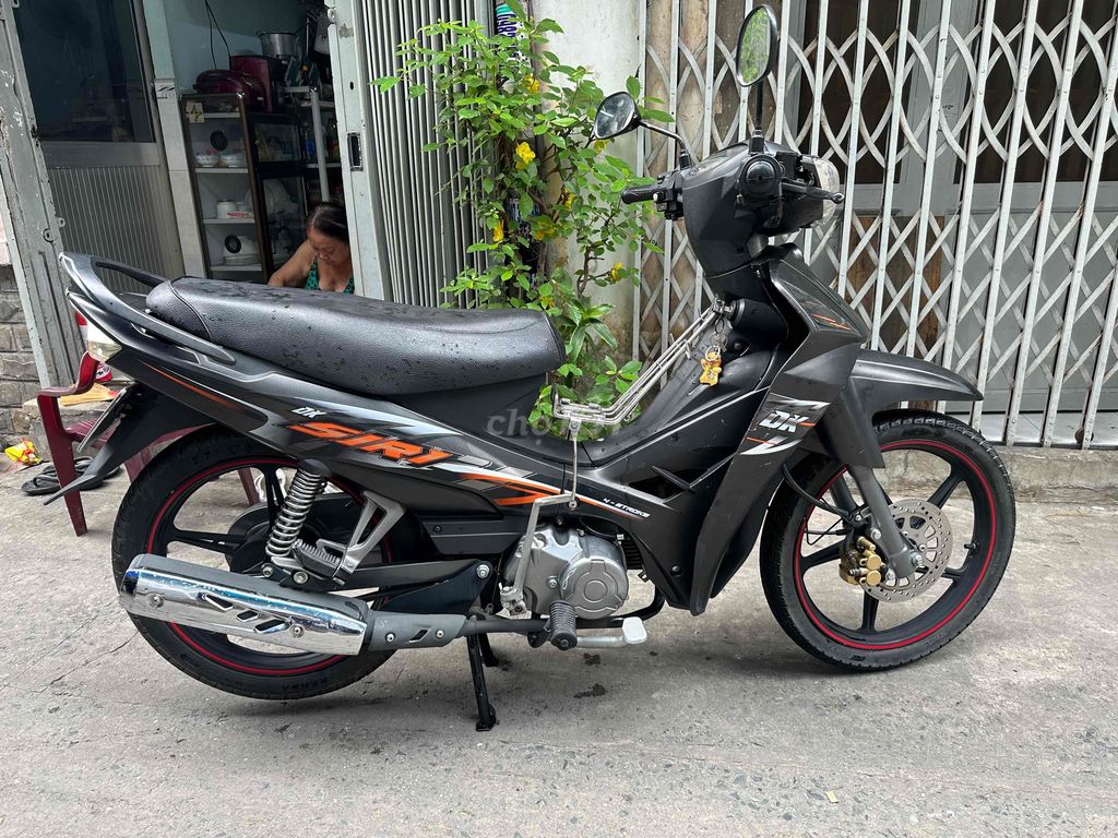 Sirius 50cc 2024 chính chủ ko cần bằng lái