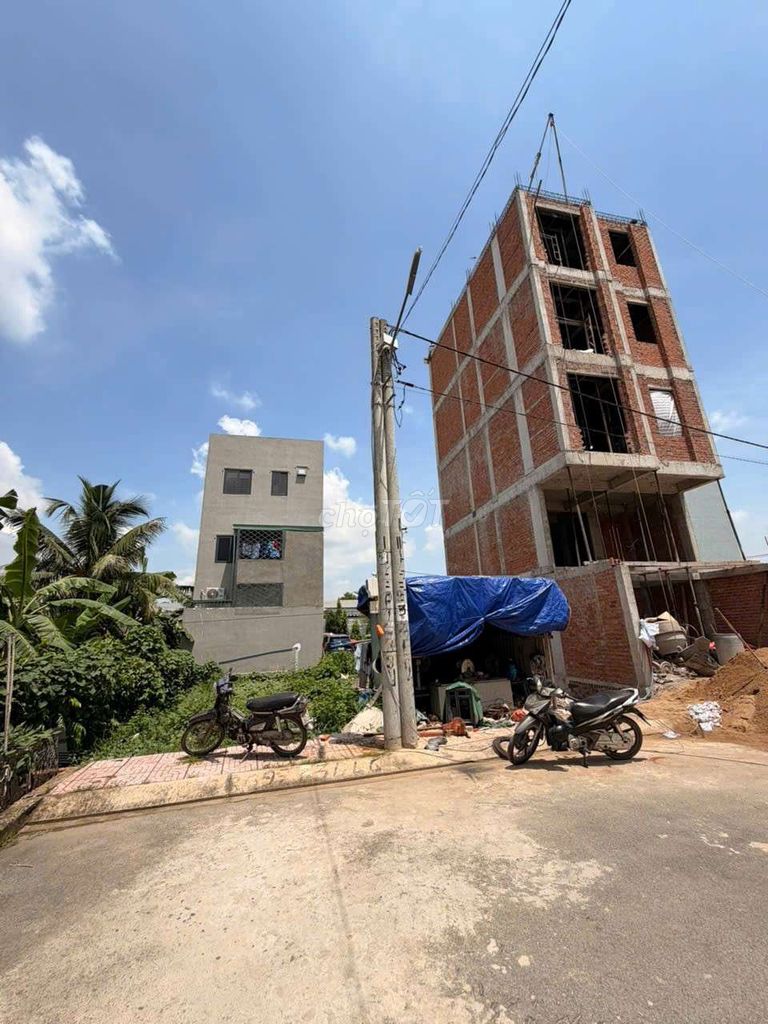 BÁN ĐẤT HẺM XE HƠI ĐƯỜNG NGUYỄN XIỂN 