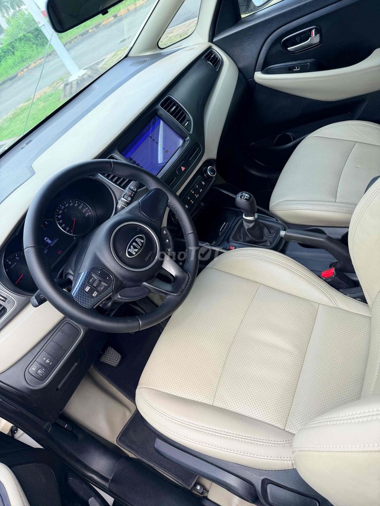 Kia Rondo 2017 2.0 MT xe gd 1 chủ cực zin đẹp rẻ. Mua bán Ô tô tại Thành phố Thuận An Bình Dương được đăng bởi Kim Nam Auto Tom  hình 12
