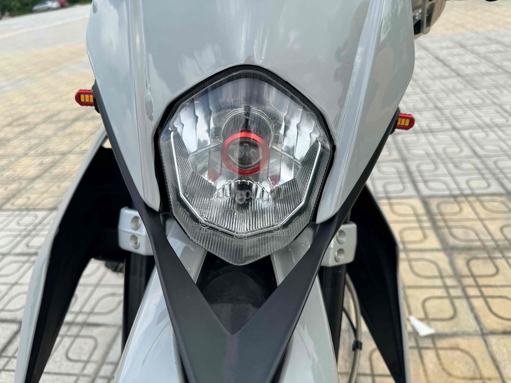 Aprilia SX125 lướt tại Hà Nội. Mua bán Xe máy tại Quận Long Biên Hà Nội được đăng bởi Ngọc Anh hình 5