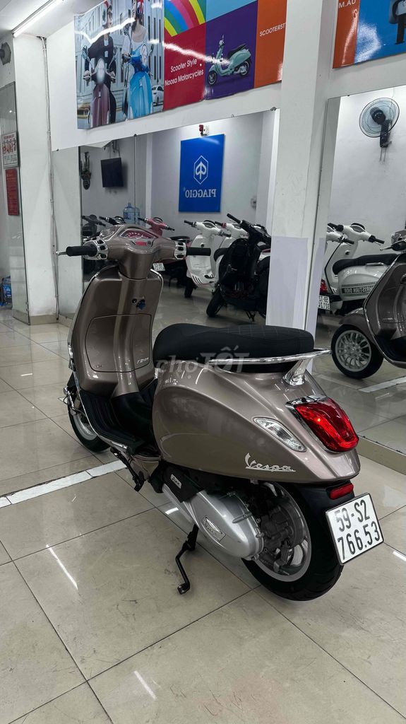 Vespa Vàng đồng tft chính chủ. Mua bán Xe máy tại Quận Phú Nhuận Tp Hồ Chí Minh được đăng bởi VESPA  PIAGGIO BẢO HƯNG Vespa cũ trả góp  hình 2