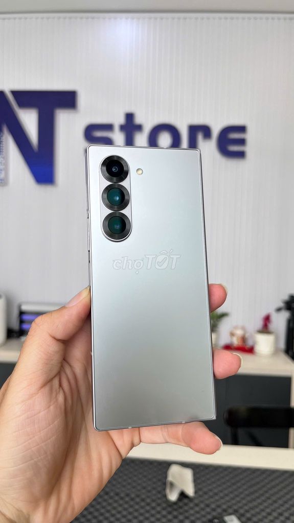 Samsung Galaxy Z Fold6 256GB Bạc Korea Thanh Lý. Mua bán Điện thoại tại Quận Gò Vấp Tp Hồ Chí Minh được đăng bởi NT Store hình 1