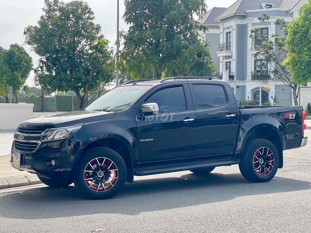Chevrolet Colorado 2018 Tự động 2 cầu. Mua bán Ô tô tại Thành phố Thủ Đức Tp Hồ Chí Minh được đăng bởi Nhut hình 3
