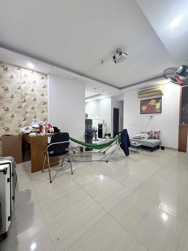 cho thuê Cao Ốc Xanh 2PN 2WC 7.5triệu/tháng