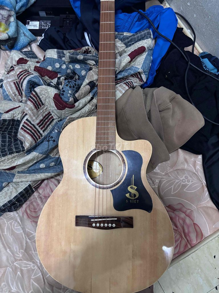 Đàn guitar S.VIET gỗ. Mua bán Nhạc cụ tại Quận 3 Tp Hồ Chí Minh được đăng bởi Trầnn Hoàongg Nguyênn Vũ hình 1