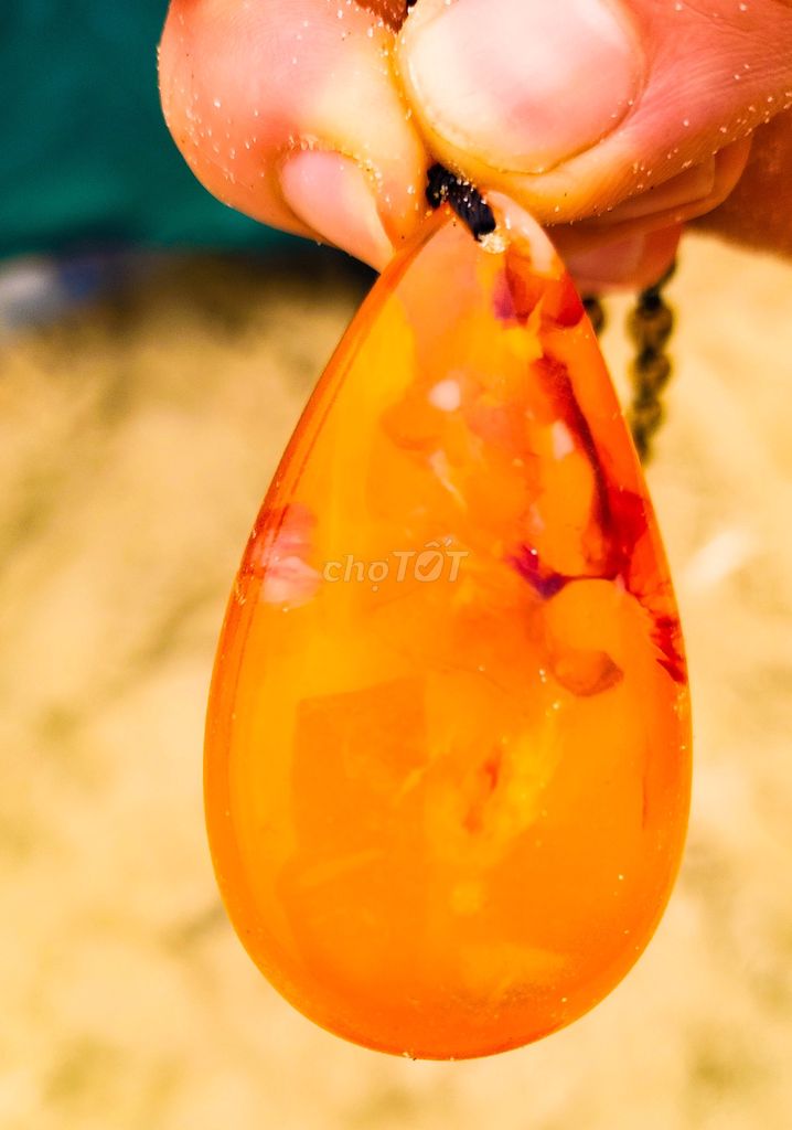 Mặt dây chuyền Hổ phách Cam. Mua bán Phụ kiện thời trang khác tại Thành phố Việt Trì Phú Thọ được đăng bởi Đặng Thanh Chung hình 1
