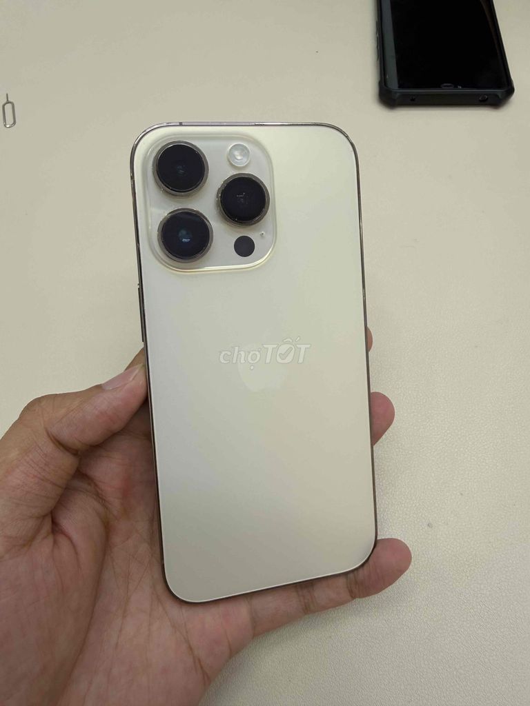 Apple iPhone 14 Pro 256GB Vàng Đã sử dụng pin 100%. Mua bán Điện thoại tại Quận Tân Bình Tp Hồ Chí Minh được đăng bởi Shop Trung Văn Apple Watch hình 1