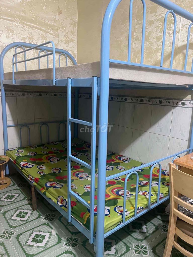 Giường 2 tầng kim loại 1m2x2mx1m8. Mua bán Giường, chăn ga gối nệm tại Huyện Trảng Bom Đồng Nai được đăng bởi Nguyễn Trúc Quỳnh hình 1