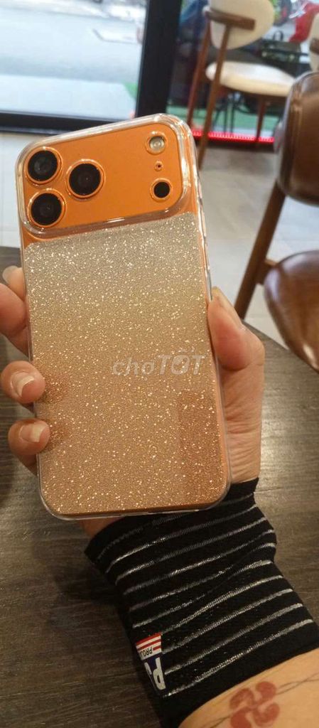 uno i17 pro max xách tay quảng châu. Mua bán Điện thoại tại Quận 6 Tp Hồ Chí Minh được đăng bởi Diệp Hoàng My  hình 1