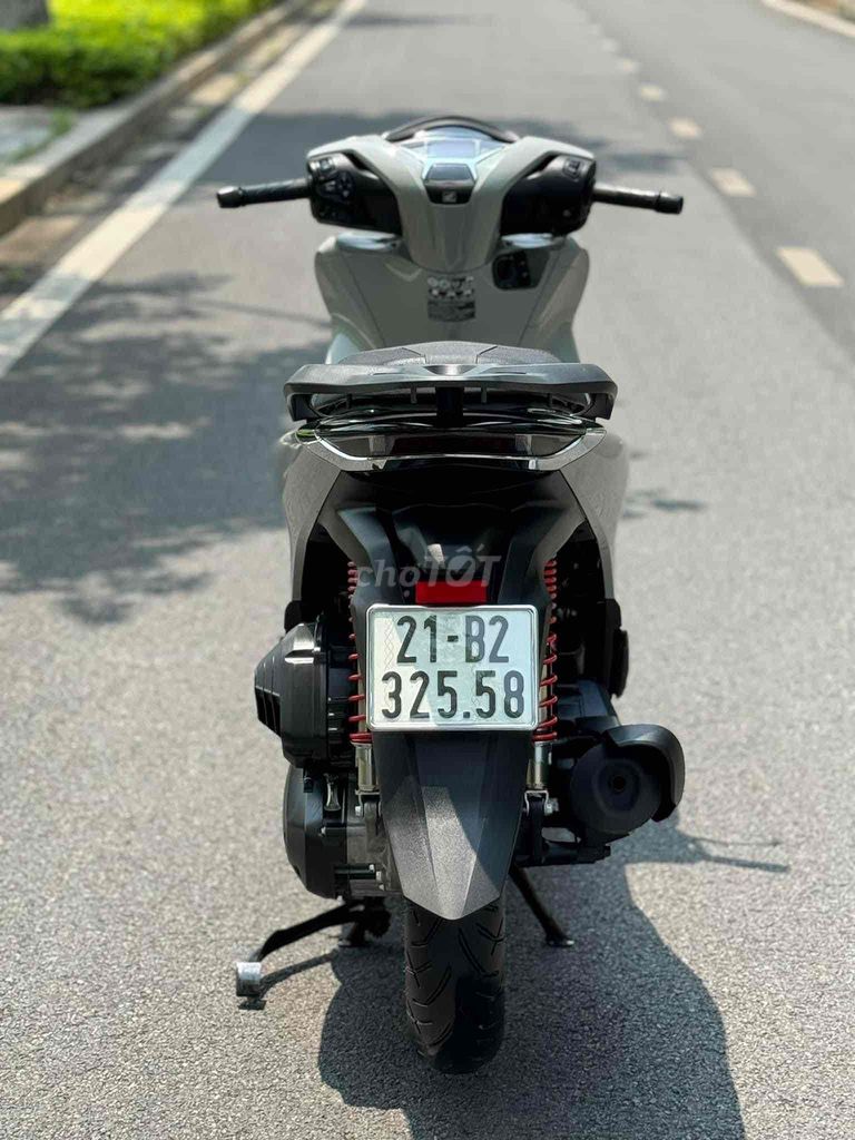 HÀNG HOT:SH 125 ABS 2023 XÁM XI MĂNG ZIN MỚI 99%