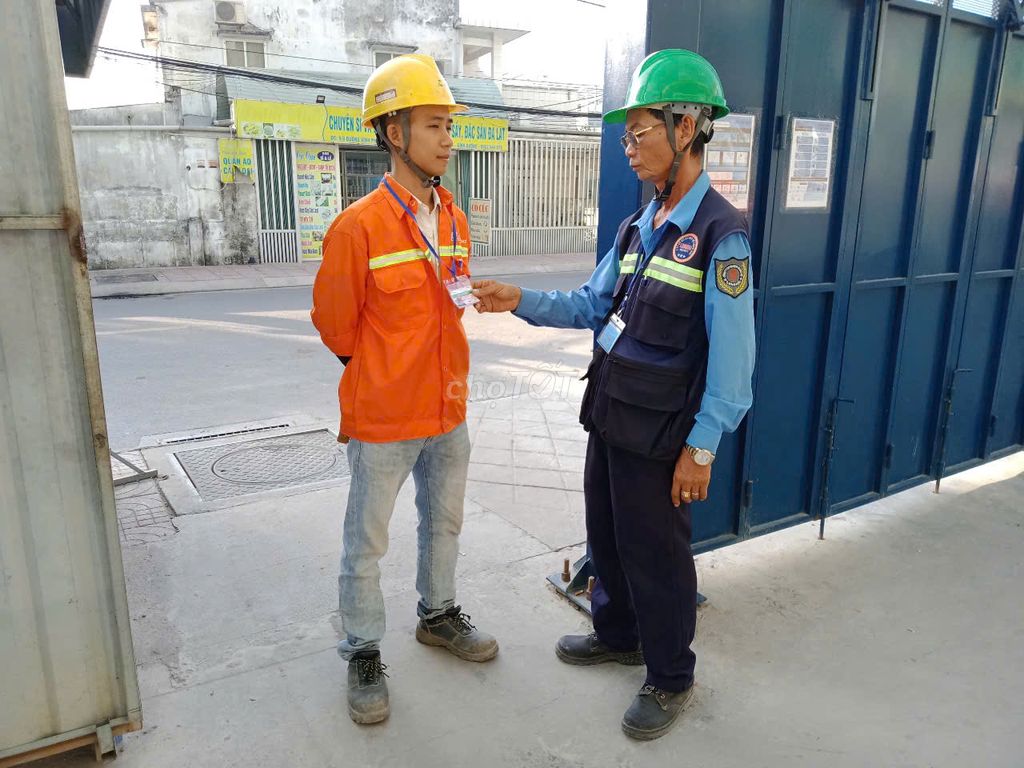 TUYỂN 2 NAM BẢO VỆ THUẬN AN BÌNH DƯƠNG. Việc làm tại Thành phố Thuận An Bình Dương được đăng bởi CÔNG TY CỔ PHẦN KINH DOANH DỊCH VỤ BẢO VỆ LONG HẢI hình 2