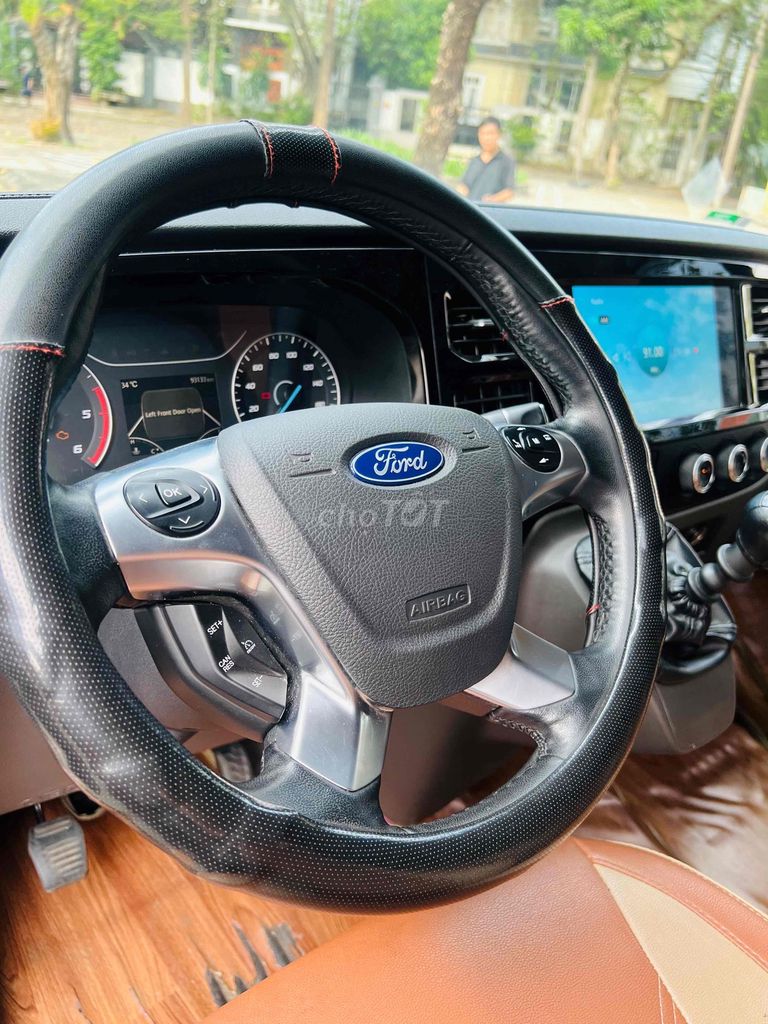 Ford Transit 2023 tên cá nhân xe đẹp. Mua bán Ô tô tại Quận 12 Tp Hồ Chí Minh được đăng bởi Phạm Hoàng hình 15