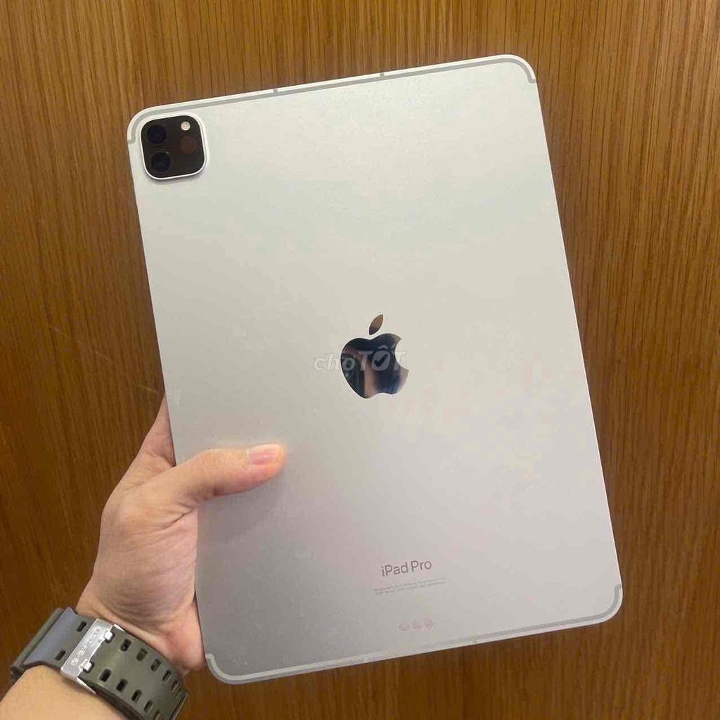 Apple iPad Pro M2 Wifi - 5G 128Gb Bạc 99%. Mua bán Máy tính bảng tại Quận Ninh Kiều Cần Thơ được đăng bởi Minh Phát hình 1