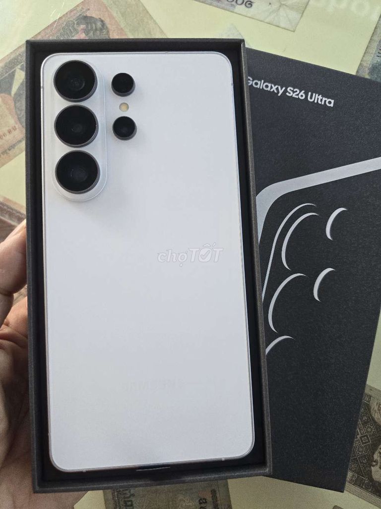 Samsung S26 Ultra 256GB SSVN Trắng New. Mua bán Điện thoại tại Thành phố Buôn Ma Thuột Đắk Lắk được đăng bởi Lê Nguyễn SmartPhones hình 1