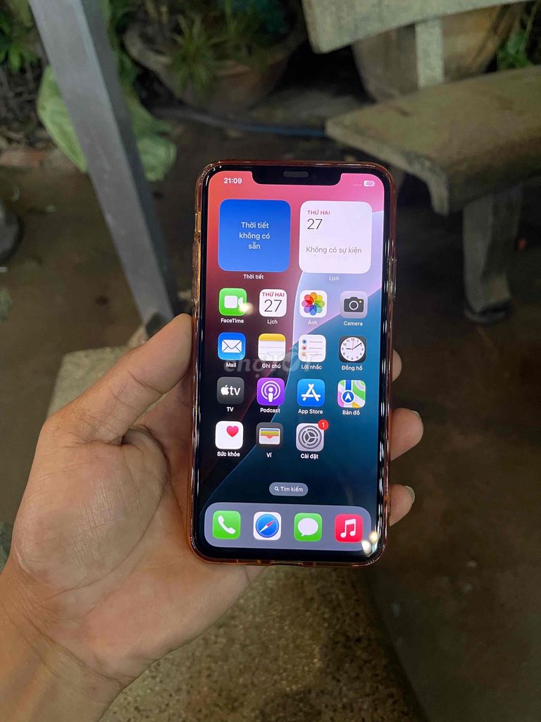 Apple iPhone 11 Pro Max 64GB Xám Đã sử dụng. Mua bán Điện thoại tại Thành phố Biên Hòa Đồng Nai được đăng bởi Nguyen Van Loc  hình 1