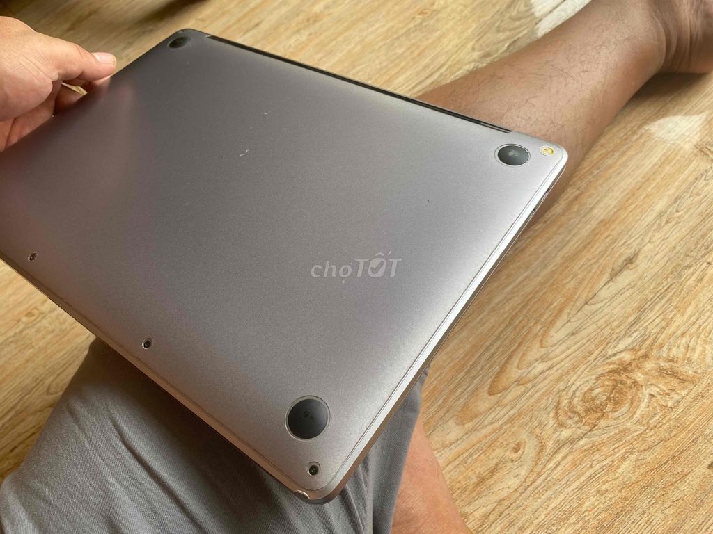 Bán Macbook pro 2020 i5 ssd 512gb 8gb ram. Mua bán Laptop tại Thành phố Bảo Lộc Lâm Đồng được đăng bởi Hong Liem Ton hình 5