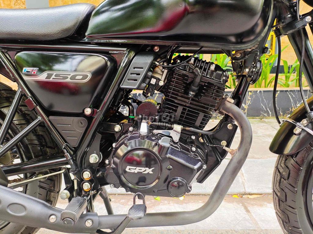 GPX LEGEND 150FI 2023 đẹp lướt 7055km  pkl motor. Mua bán Xe máy tại Quận Cầu Giấy Hà Nội được đăng bởi Tong motor xe may hình 6