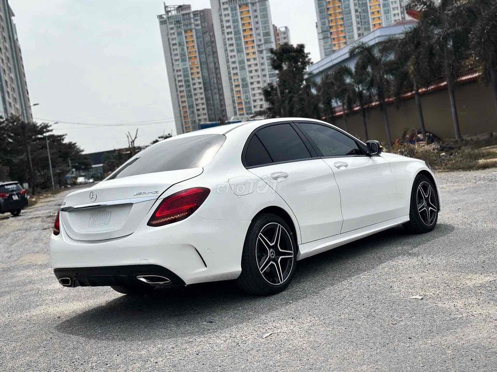 Mercedes Benz C Class 2019 C300 AMG - 70000 km. Mua bán Ô tô tại Quận Bình Thạnh Tp Hồ Chí Minh được đăng bởi Bi hình 5